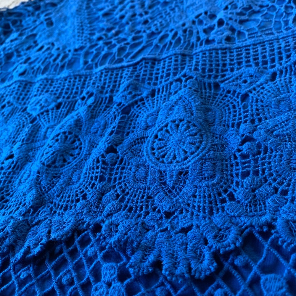 Apt. 9 Royal Blue Crochet Lace Tank Top - Picture 7 of 11